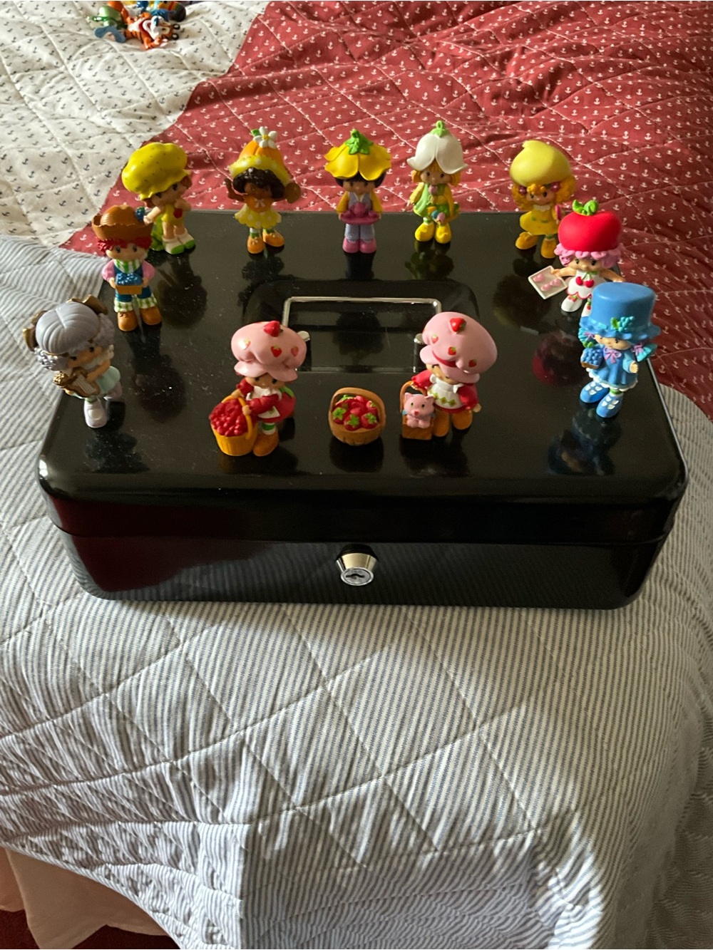 Collectible Fruit-Themed Mini Figures Playset - Pink and Yellow